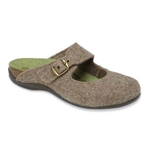 New~ Dr. Andrew Weil Footwear | Oatmeal Fiesta Wool Slipper size 10